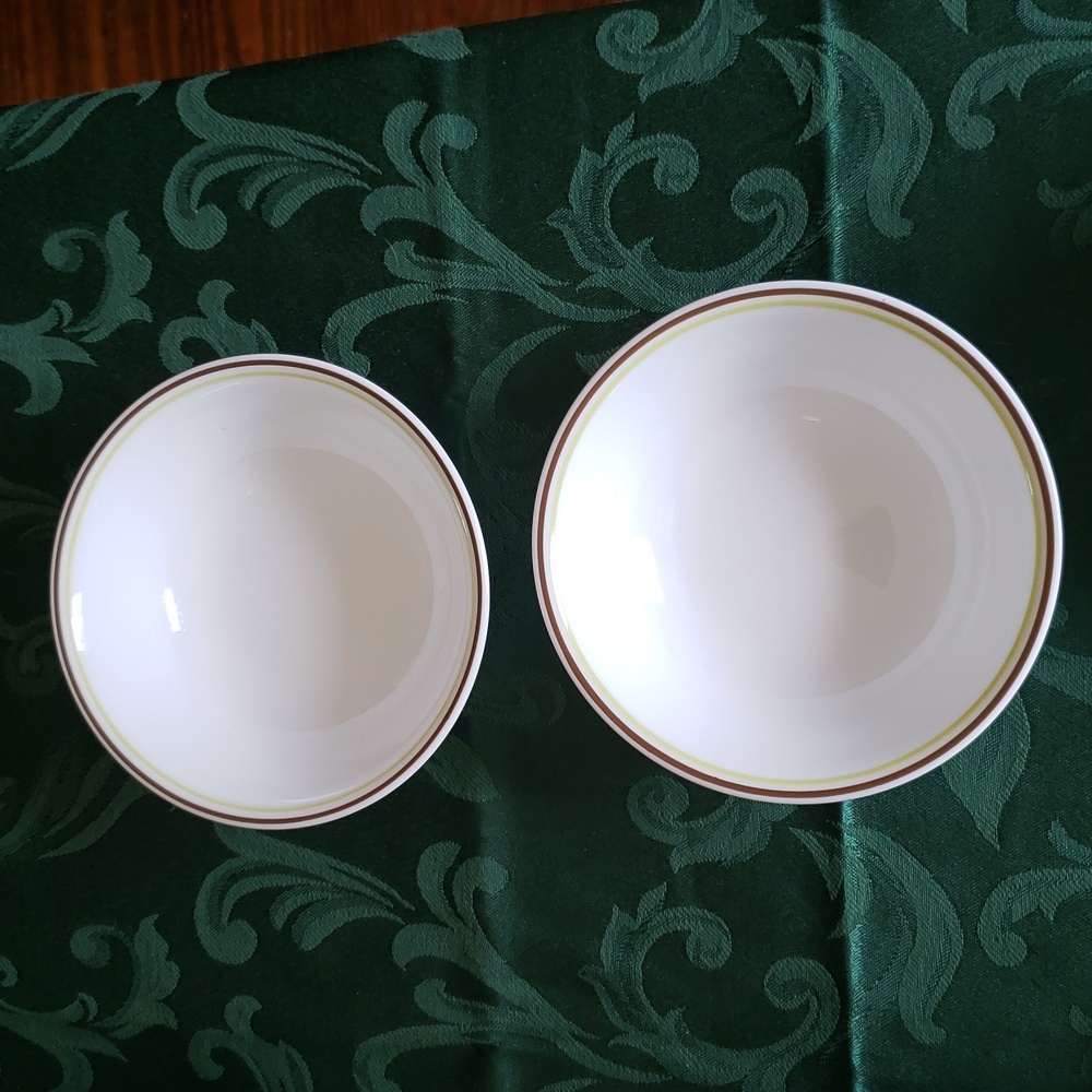 Corelle 6in cereal bowls Squared collection
